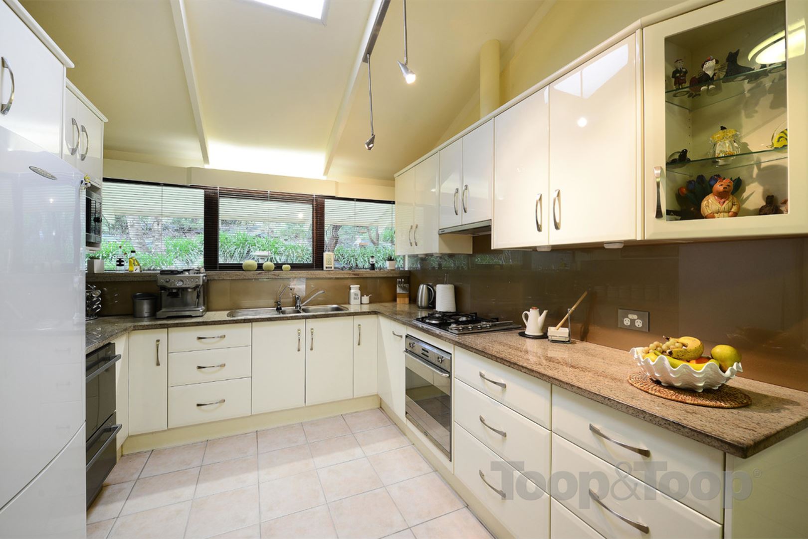 5 Minnow Drive, Glenalta SA 5052, Glenalta - Thumbnail 6