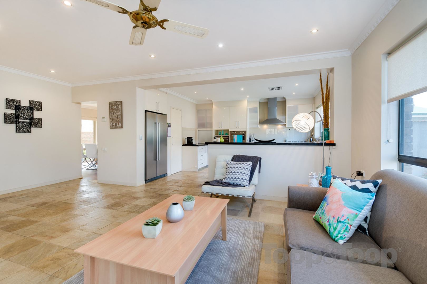 8 Dune Court, West Lakes Shore SA 5020, West Lakes Shore - Thumbnail 2