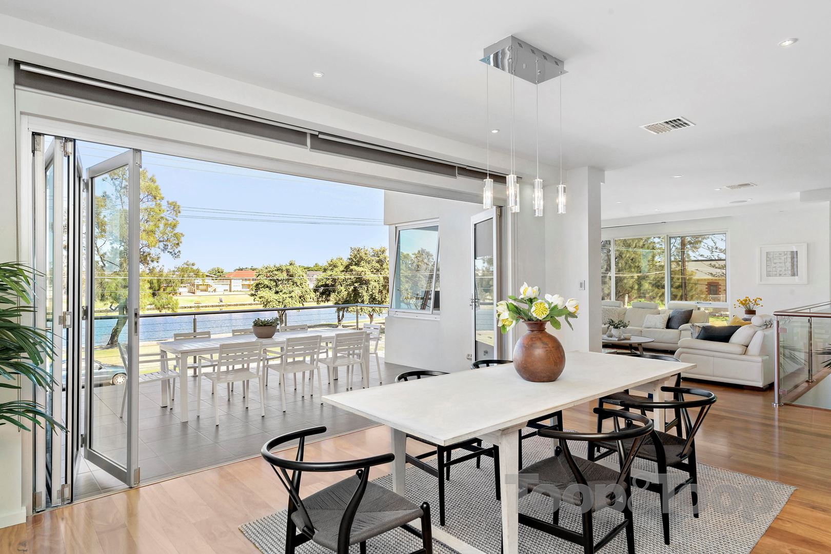 52 Adelphi Crescent, Glenelg North SA 5045, Glenelg North - Thumbnail 2