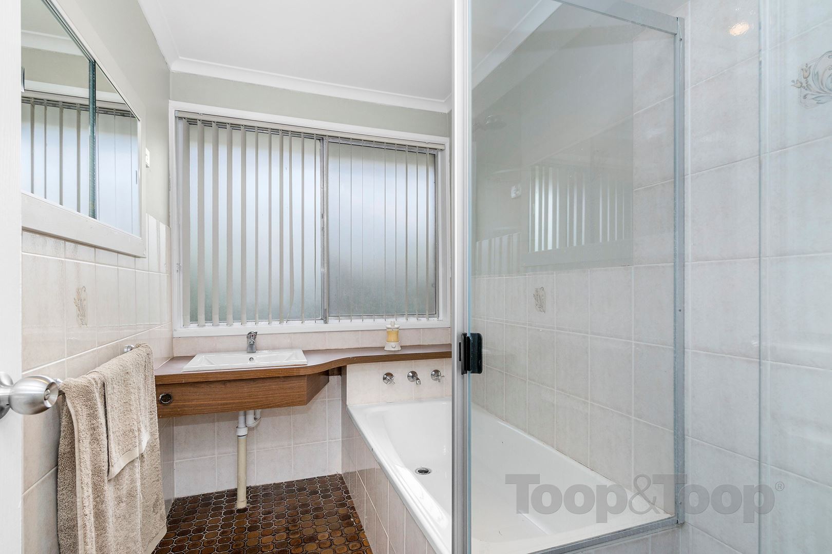 8 Target Hill Road, Salisbury Heights SA 5109, Salisbury Heights - Thumbnail 8