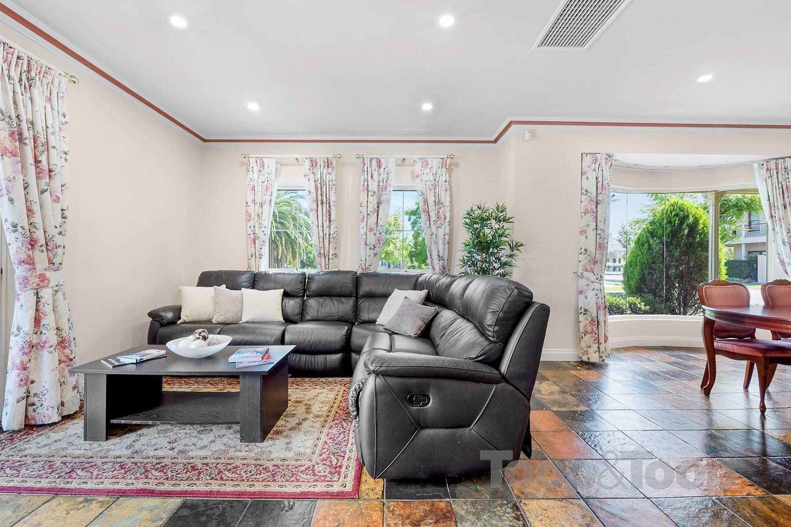 9 Frome Crescent, Mawson Lakes SA 5095, Mawson Lakes - Thumbnail 5