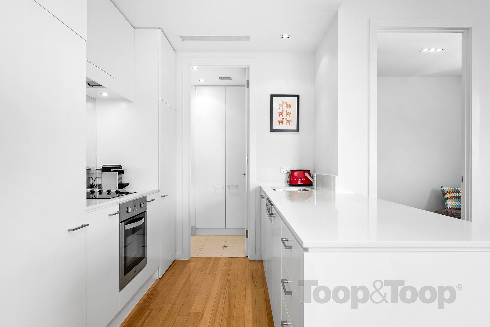 12 / 11 Daly Street, Adelaide SA 5000, Adelaide - Thumbnail 4