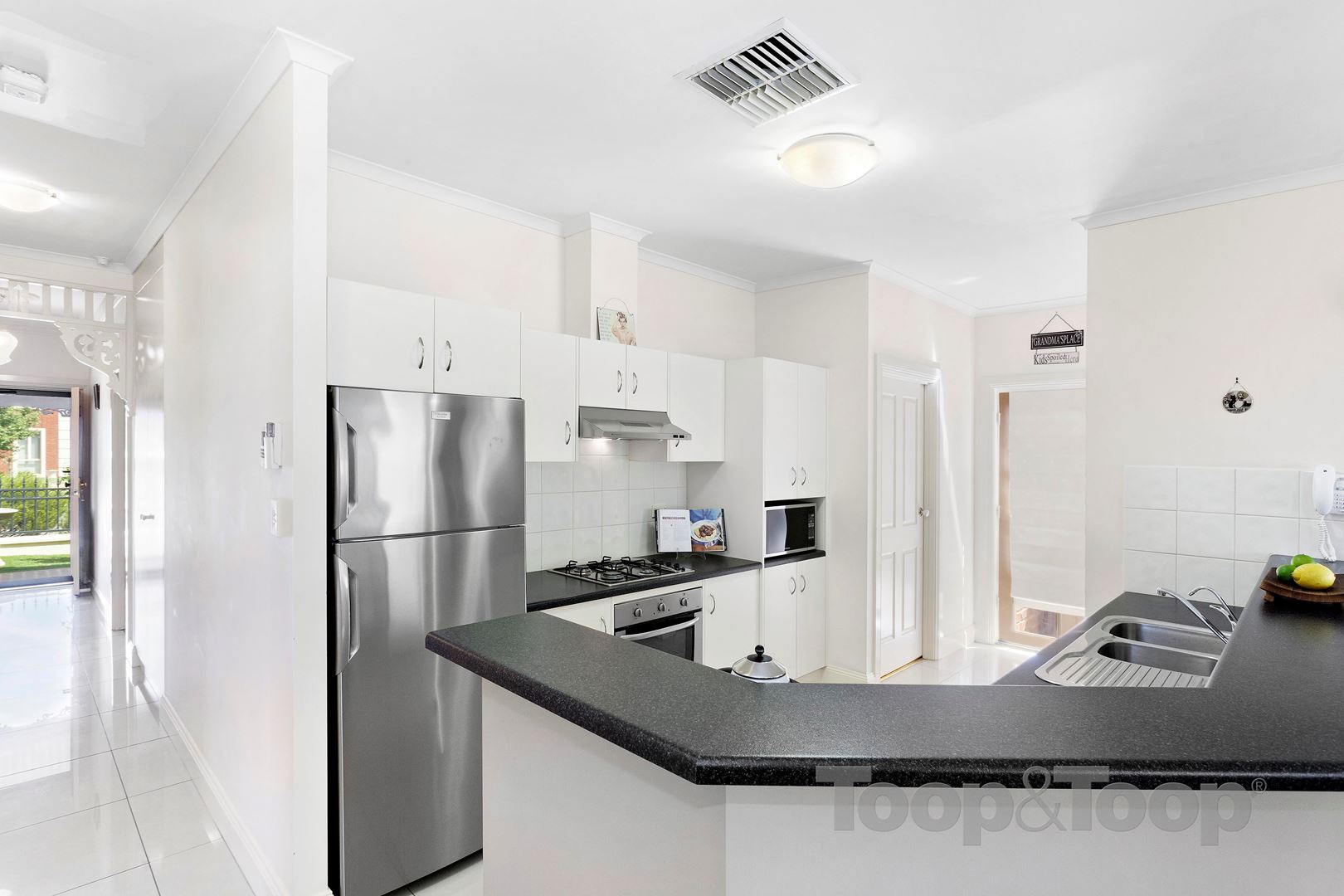 8 Sussex Place, Golden Grove SA 5125, Golden Grove - Thumbnail 2