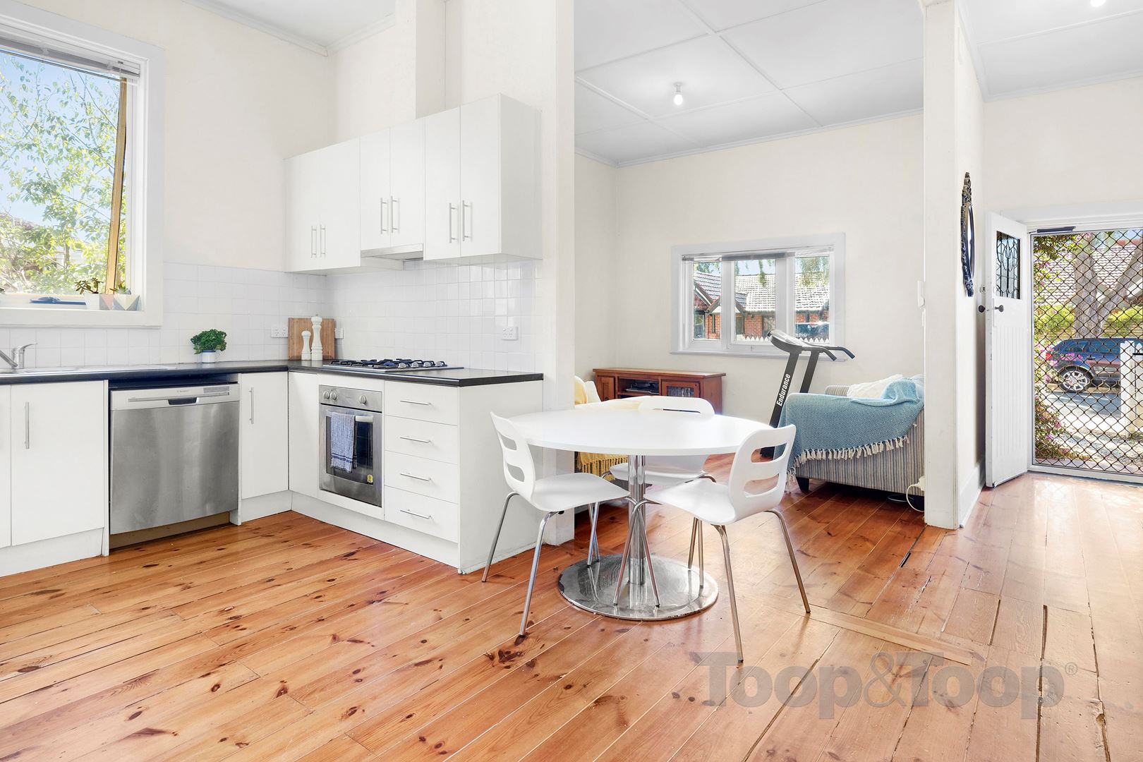 15 Fourth Avenue, St Morris SA 5068, St Morris - Thumbnail 2