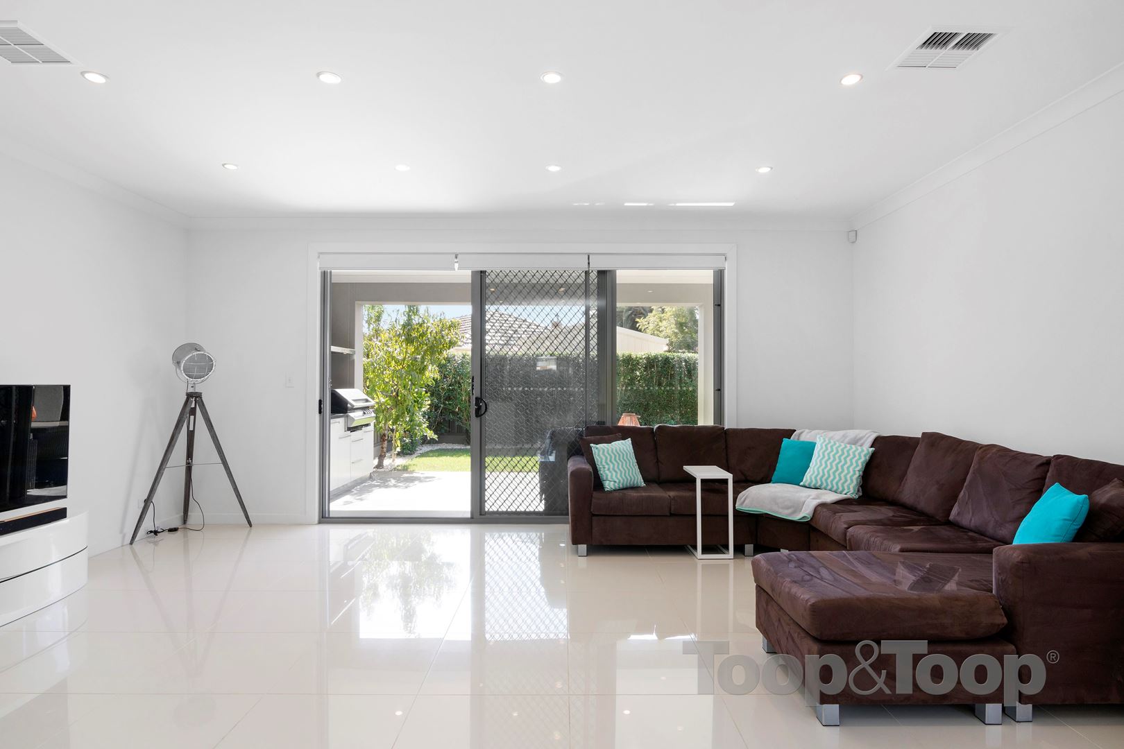 7A McLachlan Avenue, Glenelg North SA 5045, Glenelg North - Thumbnail 8