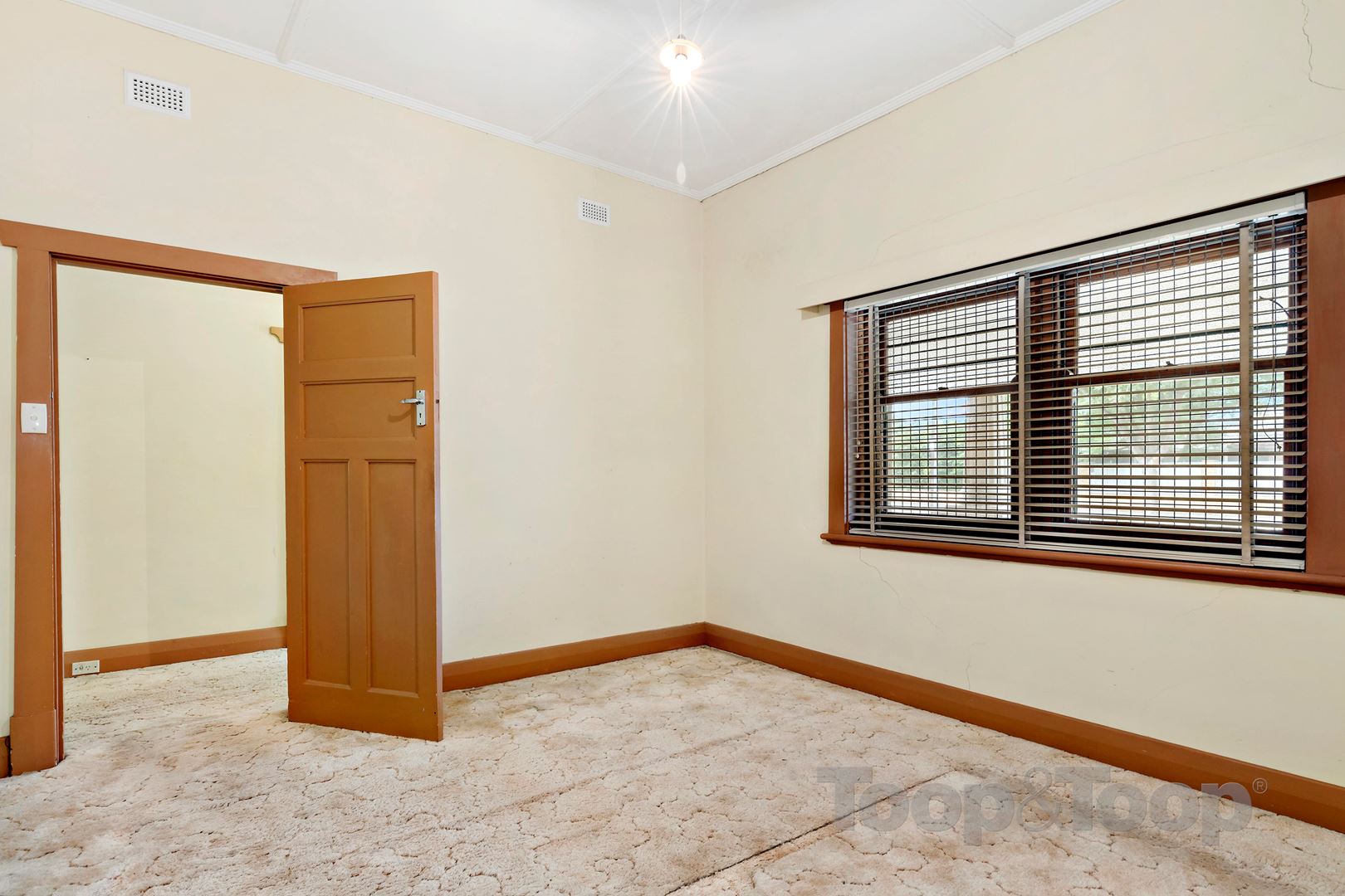 8 Jelley Street, Woodville SA 5011, Woodville - Thumbnail 2
