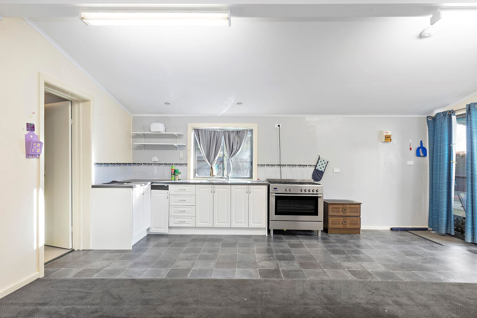 2 McBryde Court, Para Hills West SA 5096, Para Hills West - Thumbnail 2