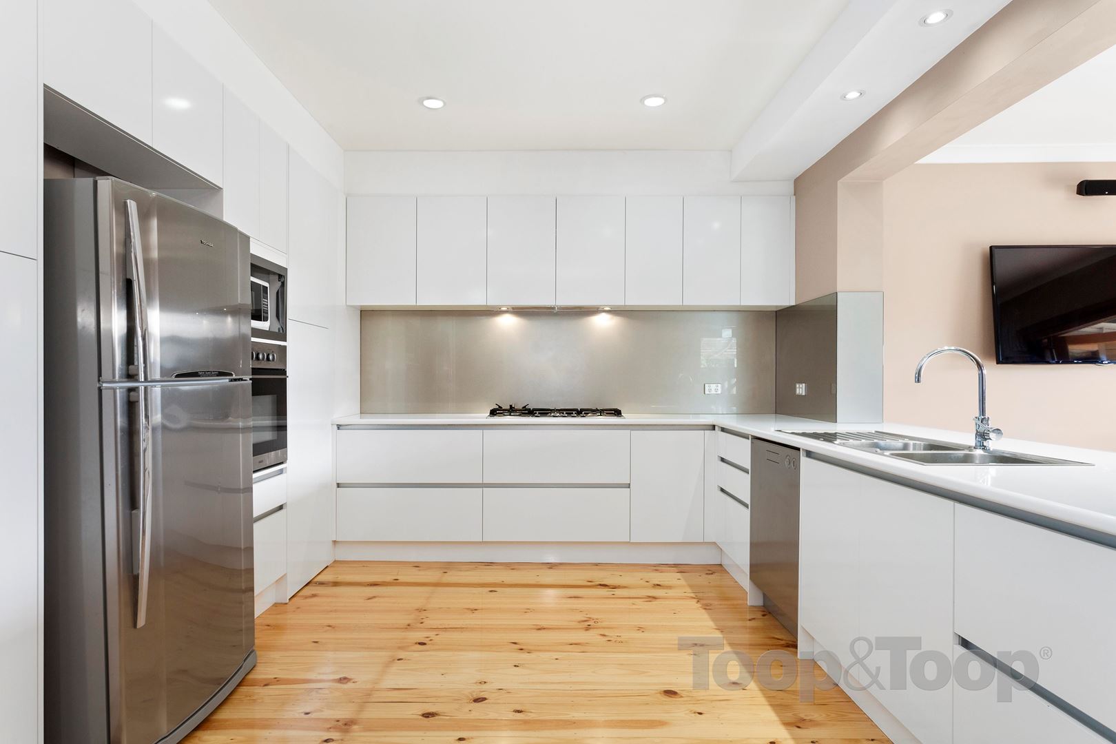 205 Bower Road, Ethelton SA 5015, Ethelton - Thumbnail 2