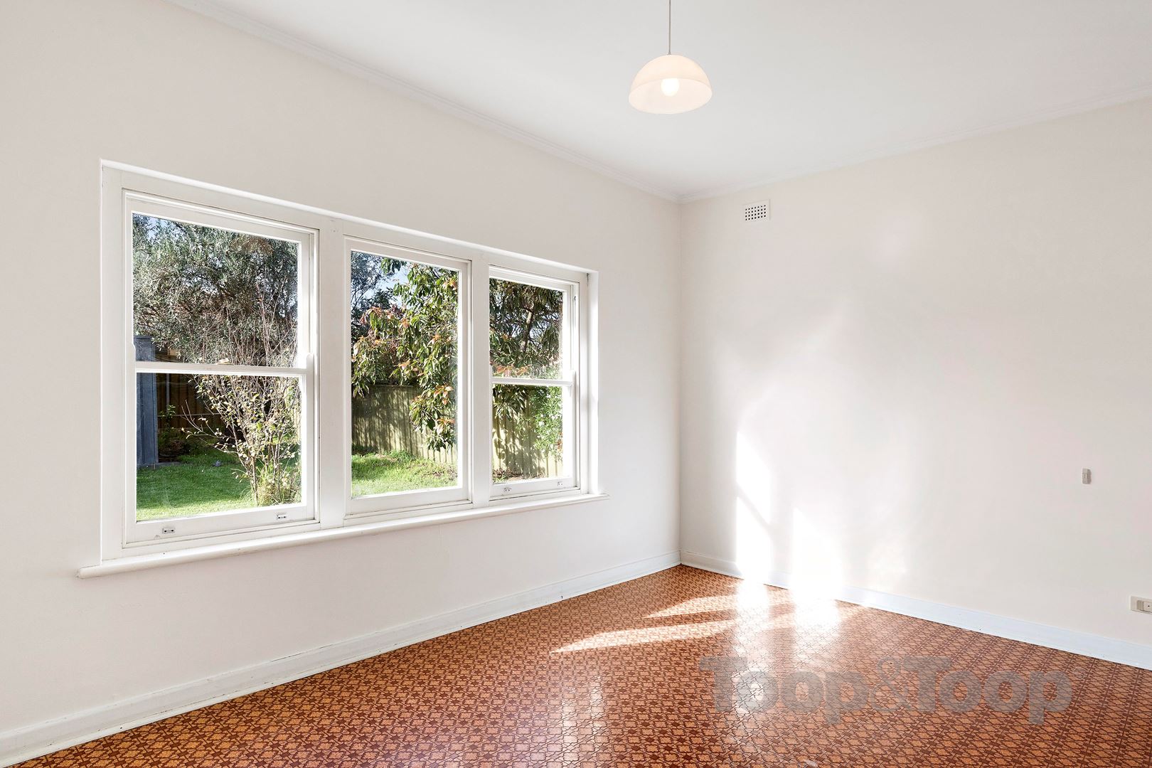 14 Yeronga Avenue, Kensington Park SA 5068, Kensington Park - Thumbnail 7