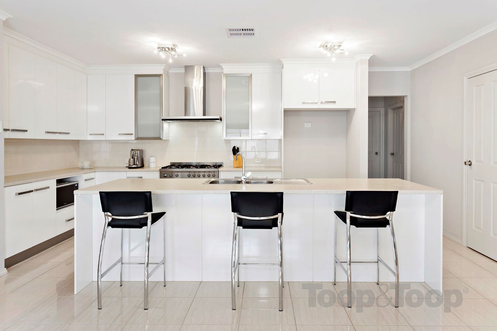 8 Rosyth Road, Holden Hill SA 5088, Holden Hill - Thumbnail 4