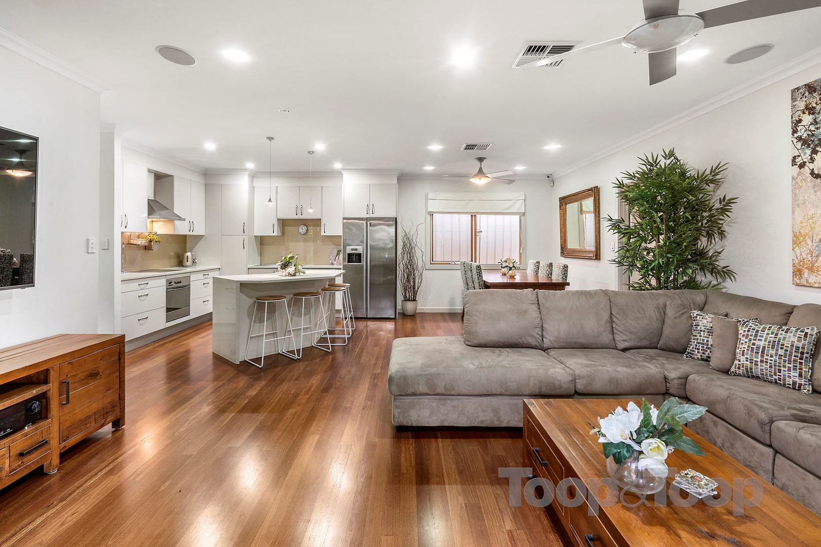 251 Belair Road, Torrens Park SA 5062, Torrens Park - Thumbnail 2