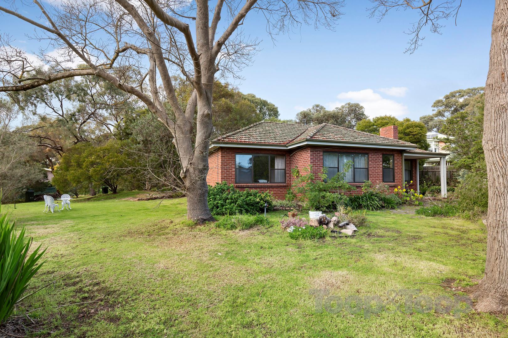 54 Hallett Road, Stonyfell SA 5066, Stonyfell - Thumbnail 2