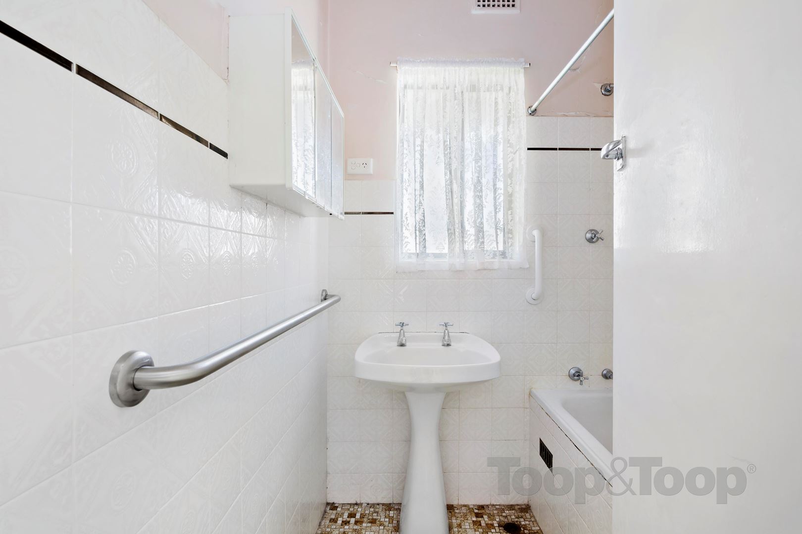 10 Eyre Street, Seaview Downs SA 5049, Seaview Downs - Thumbnail 6