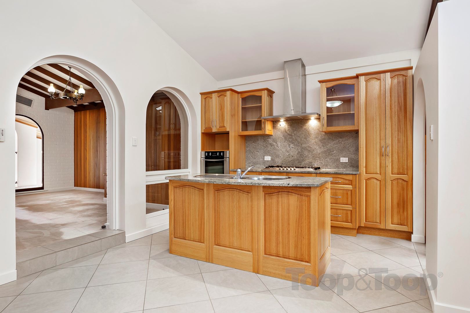 25 Woodhouse Crescent, Wattle Park SA 5066, Wattle Park - Thumbnail 3
