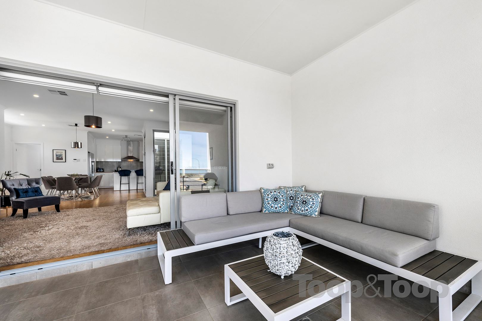 42 Corvette Road, Seaford SA 5169, Seaford - Thumbnail 2