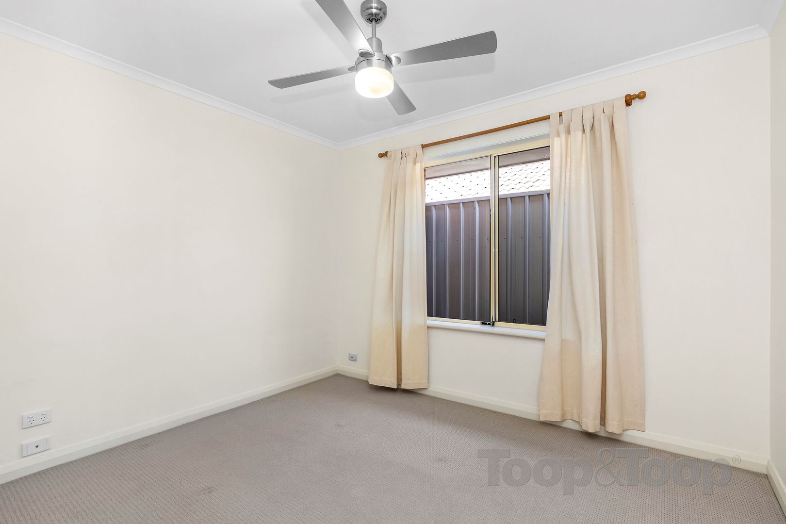 11 Shearer Avenue, Seacombe Gardens SA 5047, Seacombe Gardens - Thumbnail 5