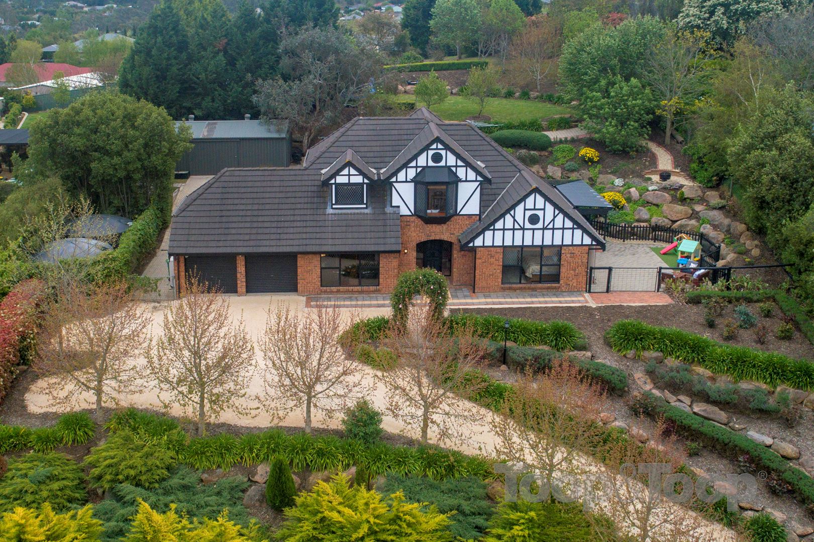 28 Duncan Crescent, Mount Barker SA 5251, Mount Barker - Thumbnail 2