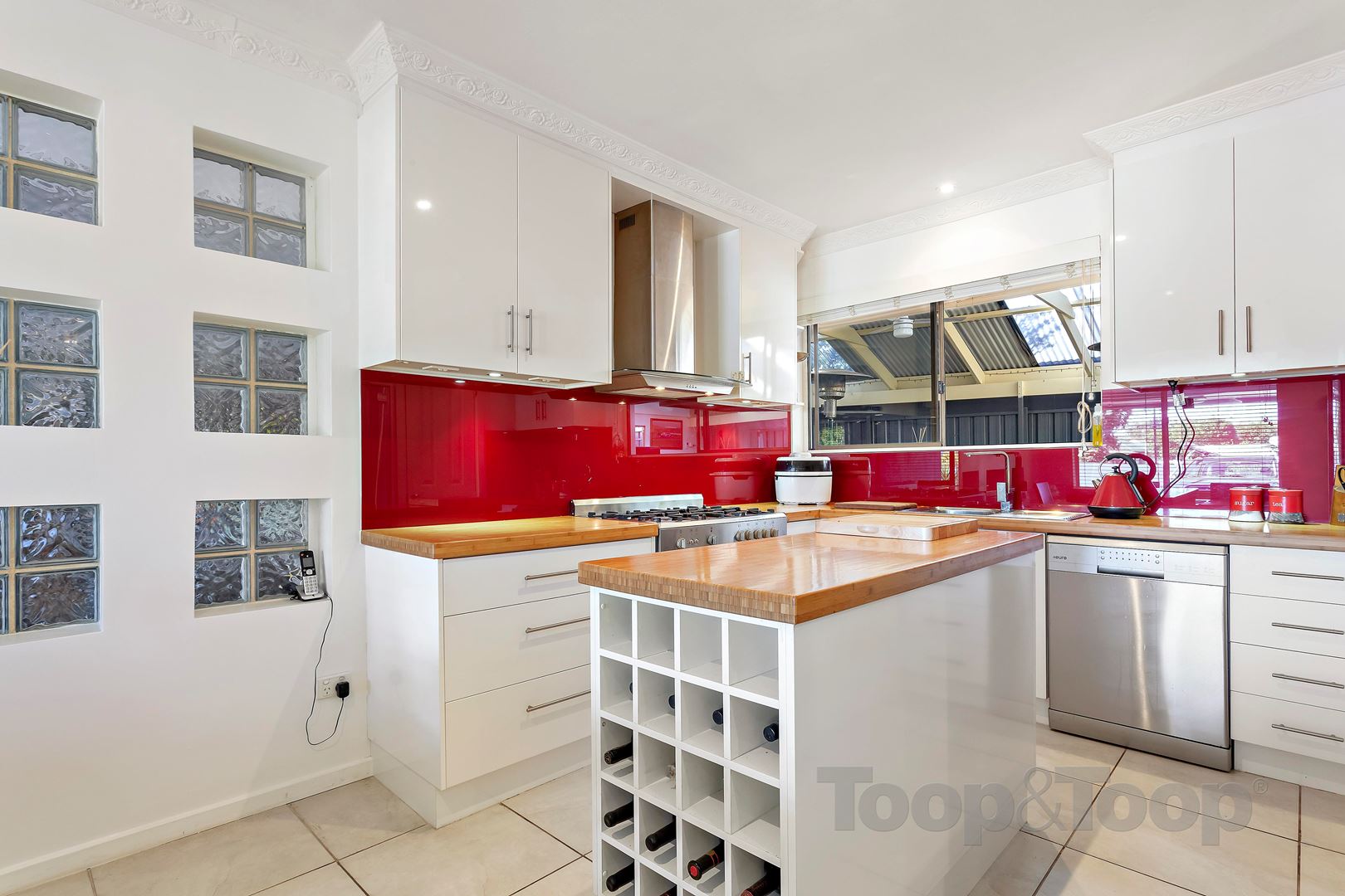 2 Gordon Avenue, St Agnes SA 5097, St Agnes - Thumbnail 3