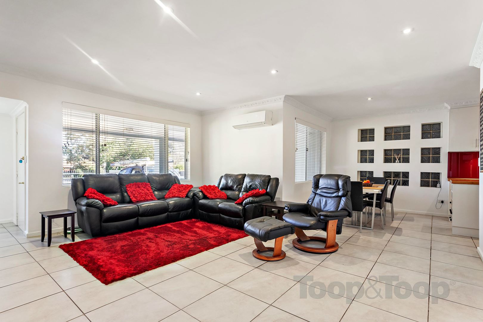2 Gordon Avenue, St Agnes SA 5097, St Agnes - Thumbnail 2
