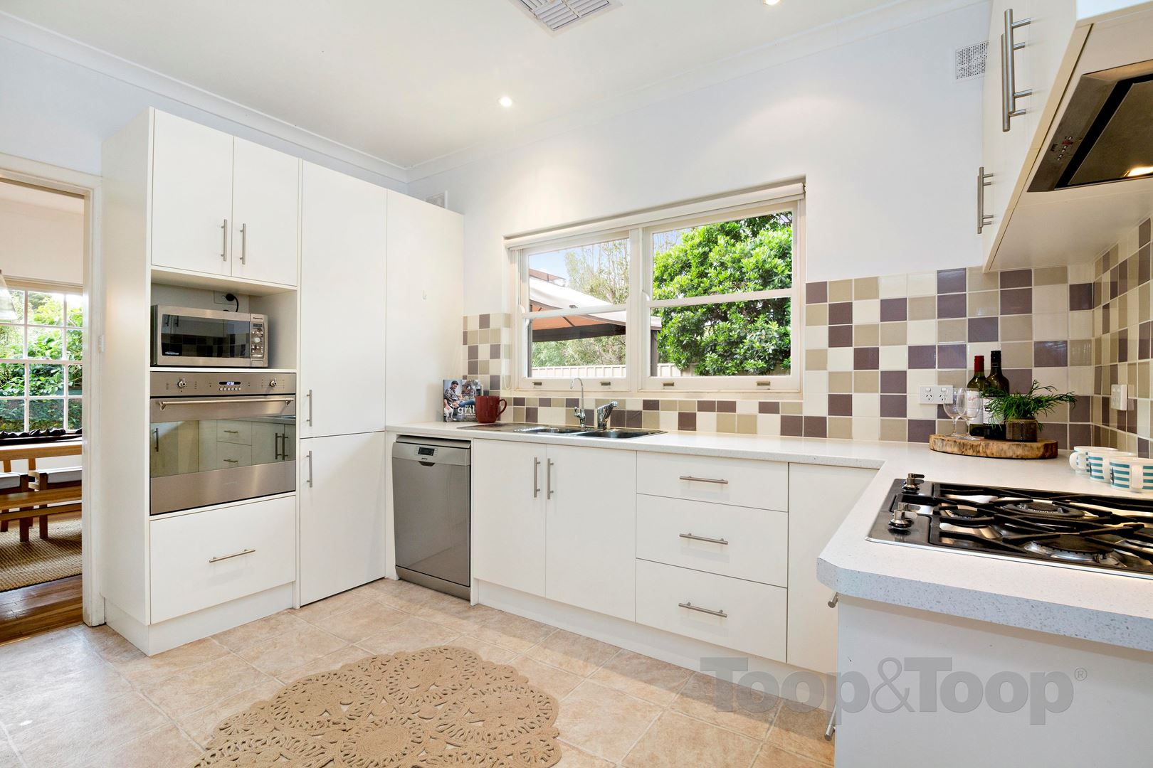 33 Glenburnie Avenue, Torrens Park SA 5062, Torrens Park - Thumbnail 4