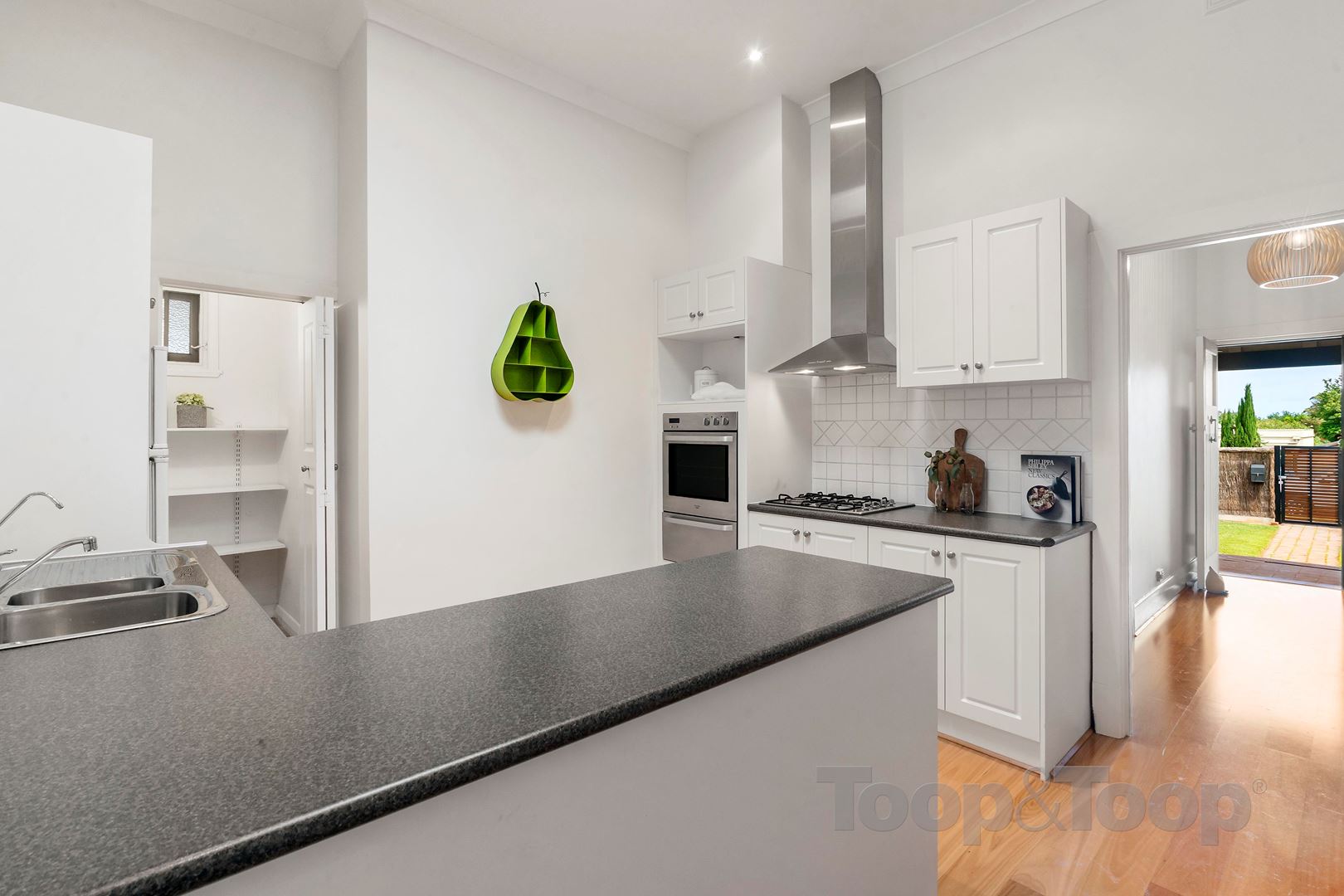 33 Myrtle Avenue, Myrtle Bank SA 5064, Myrtle Bank - Thumbnail 5