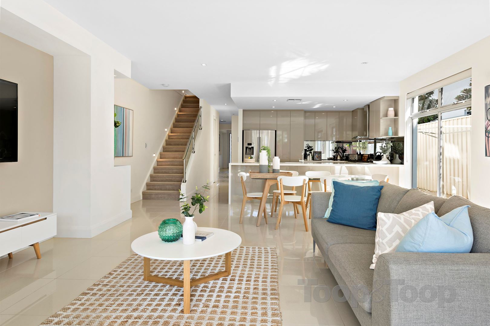18 Cottesloe Street, West Beach SA 5024, West Beach - Thumbnail 2