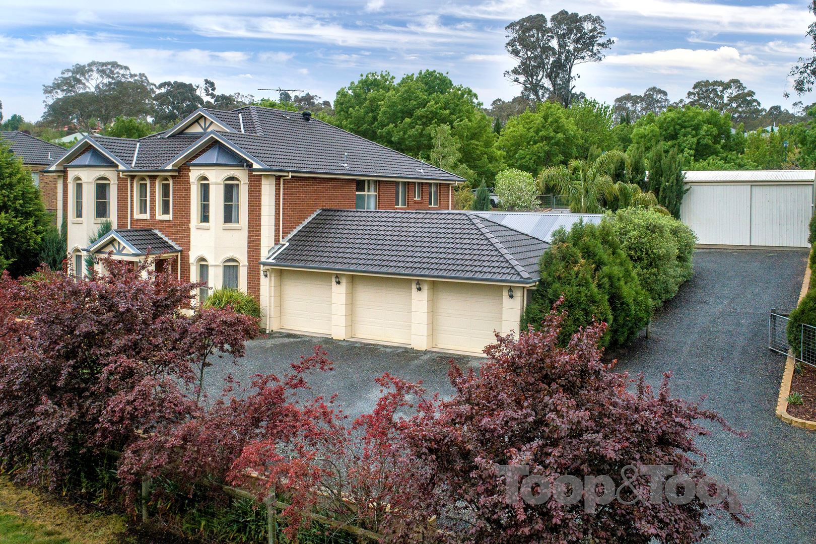 9 Fairfield Road Mount Barker SA 5251 TOOP TOOP