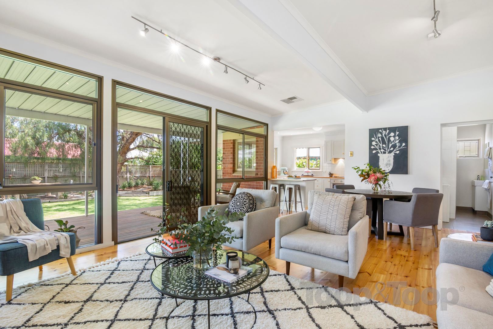 15 Yeronga Avenue, Kensington Park SA 5068, Kensington Park - Thumbnail 2