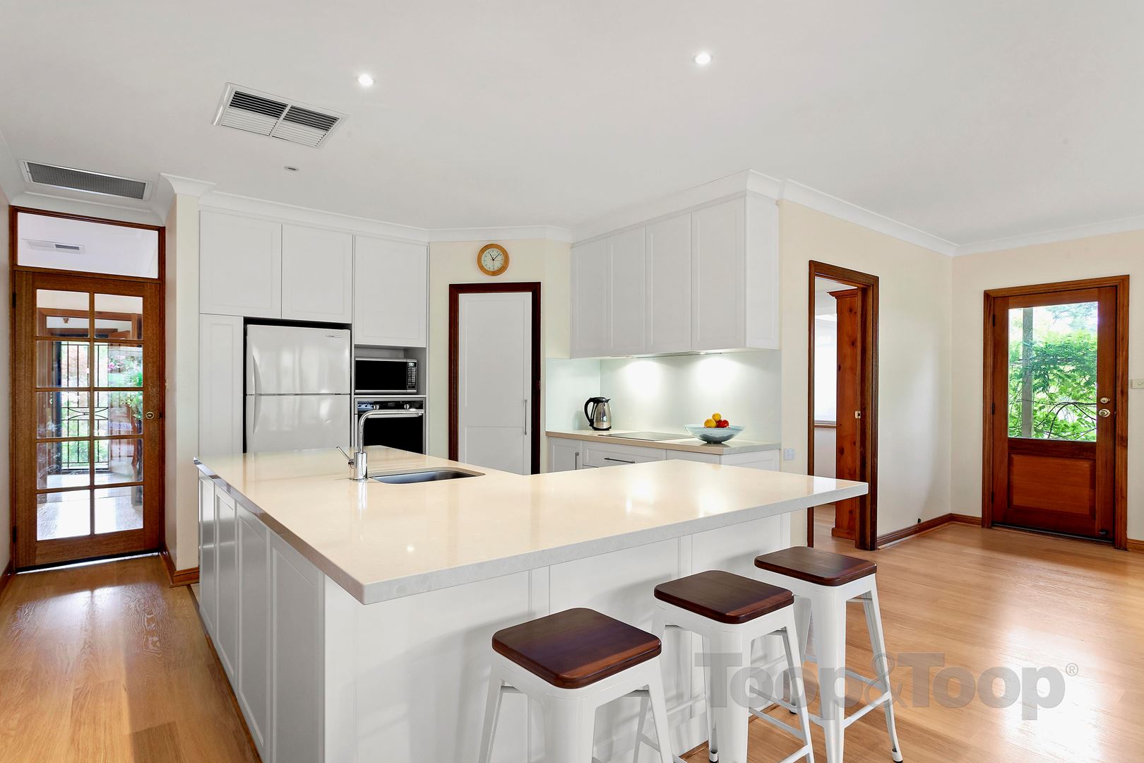 4 Torrens View Court, Highbury SA 5089, Highbury - Thumbnail 2