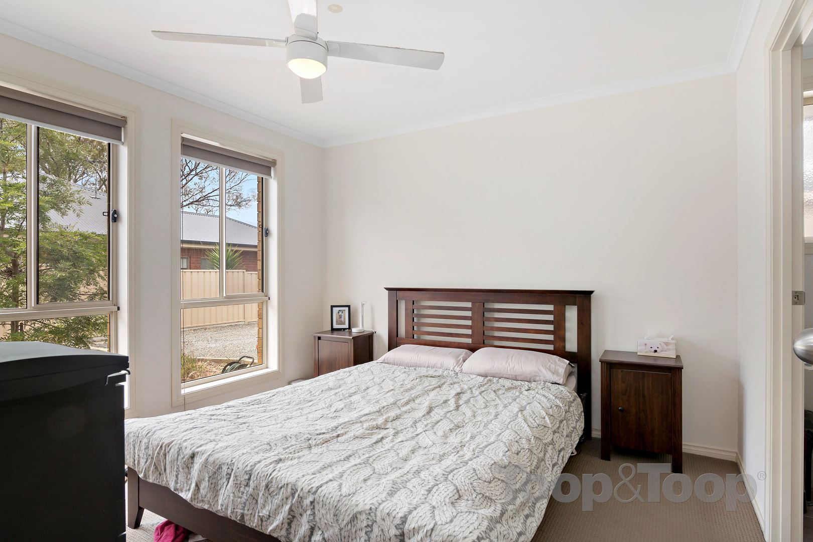 1 / 5 Bishops Hill Road, Happy Valley SA 5159, Happy Valley - Thumbnail 5
