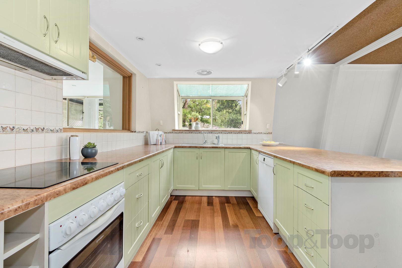 103 Upper Sturt Road, Upper Sturt SA 5156, Upper Sturt - Thumbnail 5