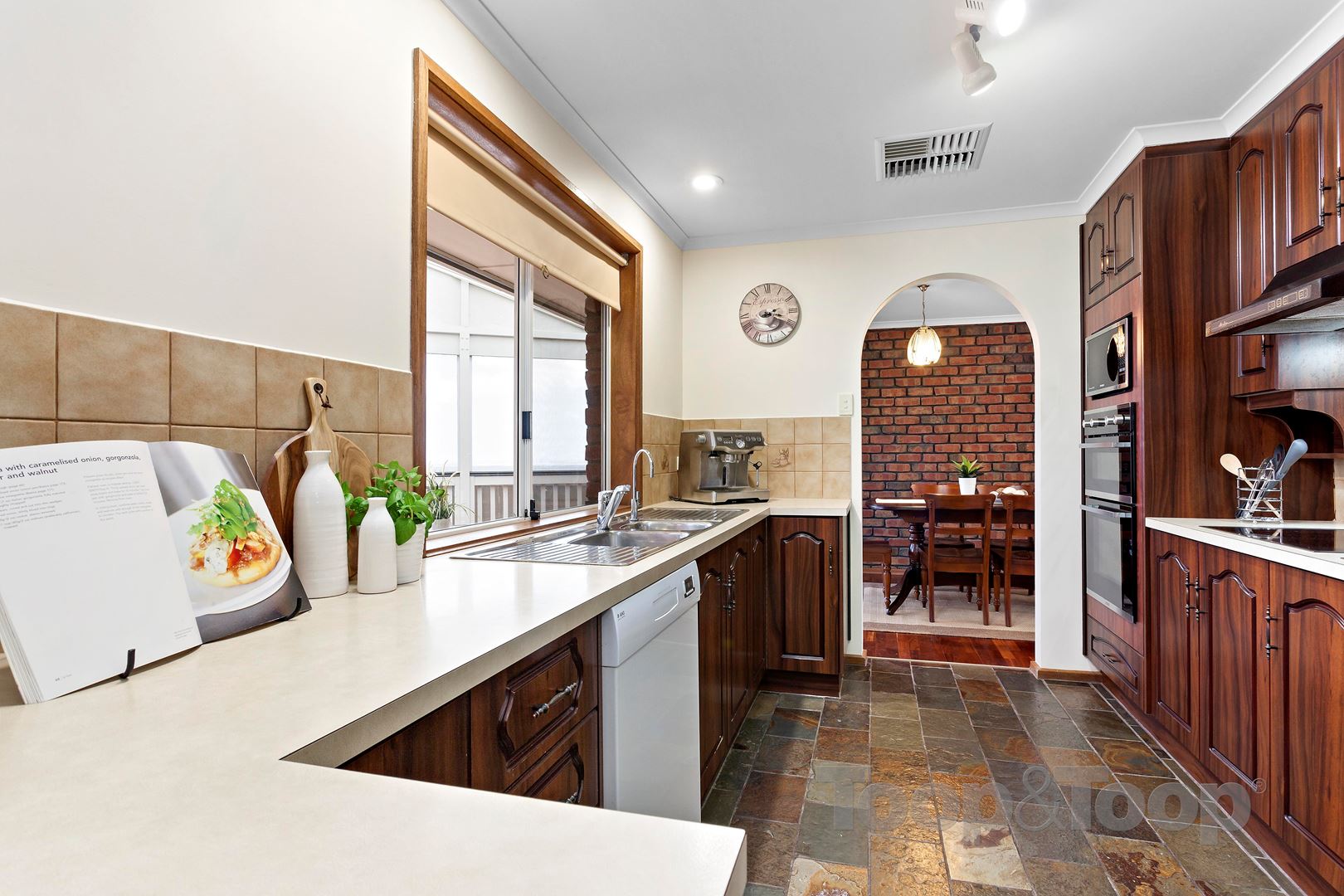8 Quality Court, Wynn Vale SA 5127, Wynn Vale - Thumbnail 4