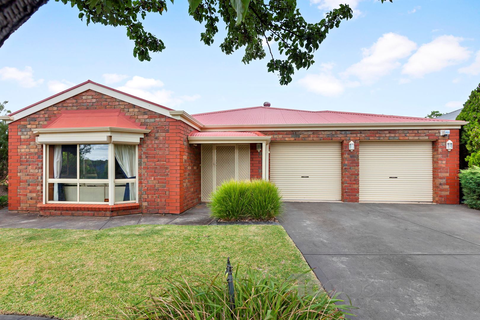 1 St Clair Parade, Greenwith SA 5125, Greenwith - Thumbnail 2