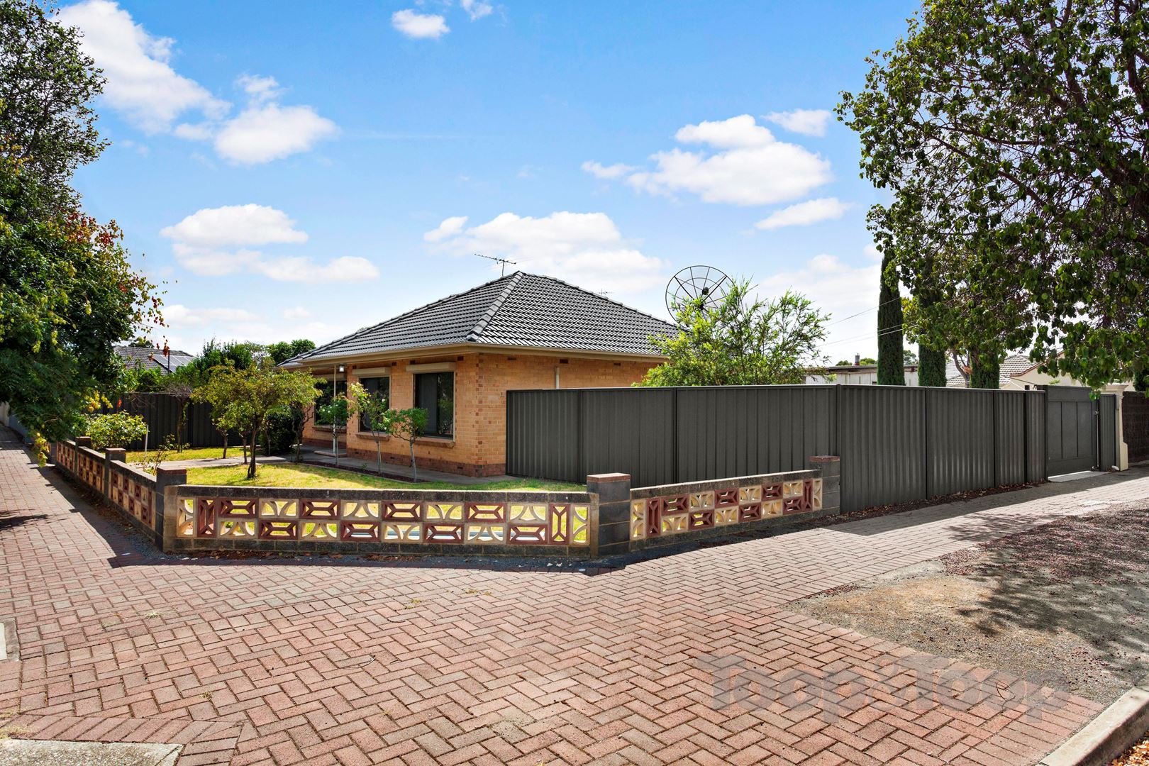 2 Wilson Avenue, Felixstow SA 5070, Felixstow - Thumbnail 2