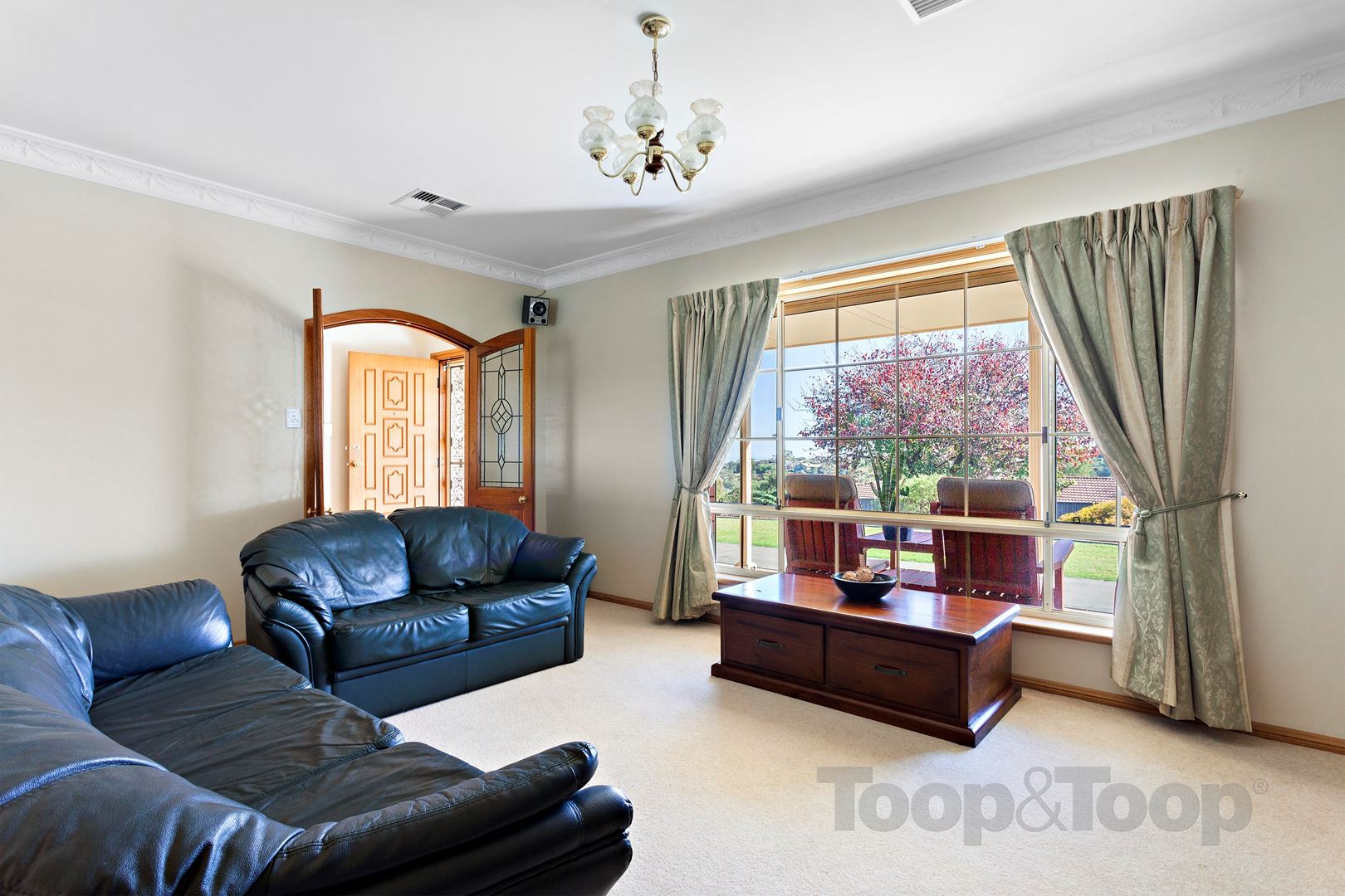 13 Horama Close, Wynn Vale SA 5127, Wynn Vale - Thumbnail 2