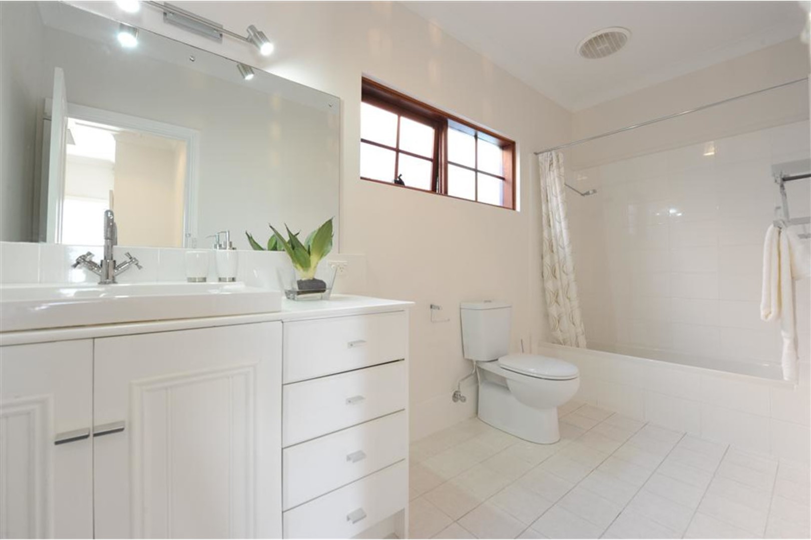 10 Gilbert Street, Norwood SA 5067 - TOOP+TOOP