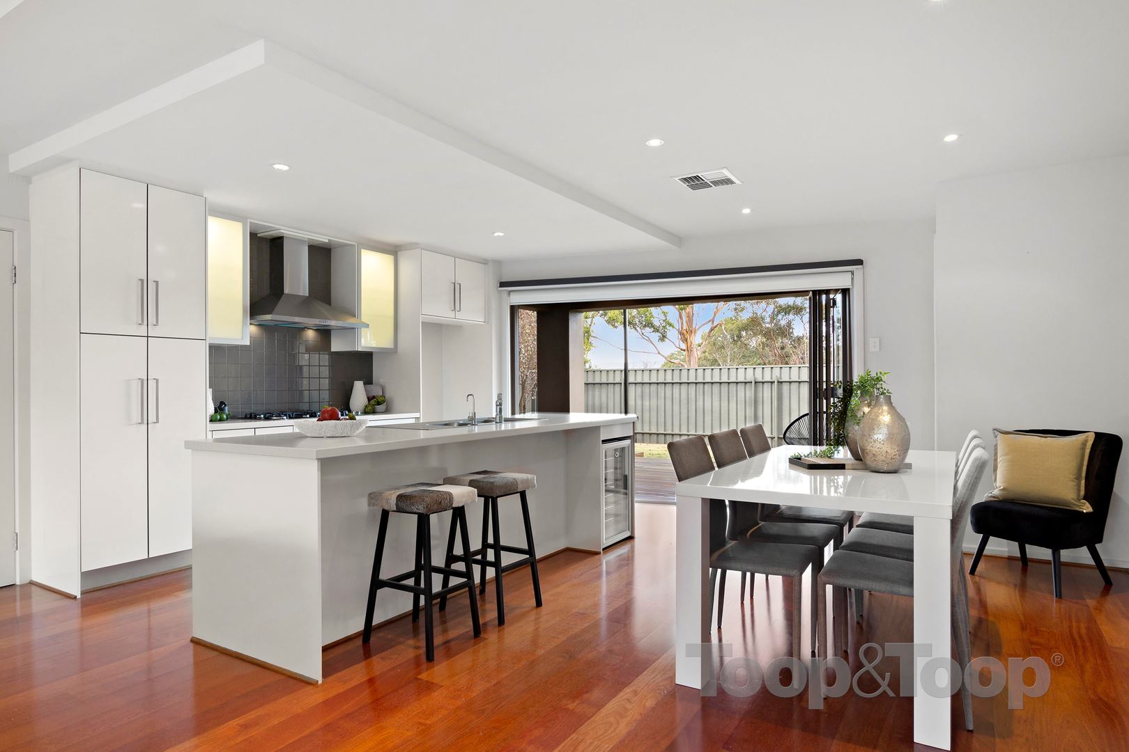 2 / 3 Herrings Lane, Happy Valley SA 5159, Happy Valley - Thumbnail 2