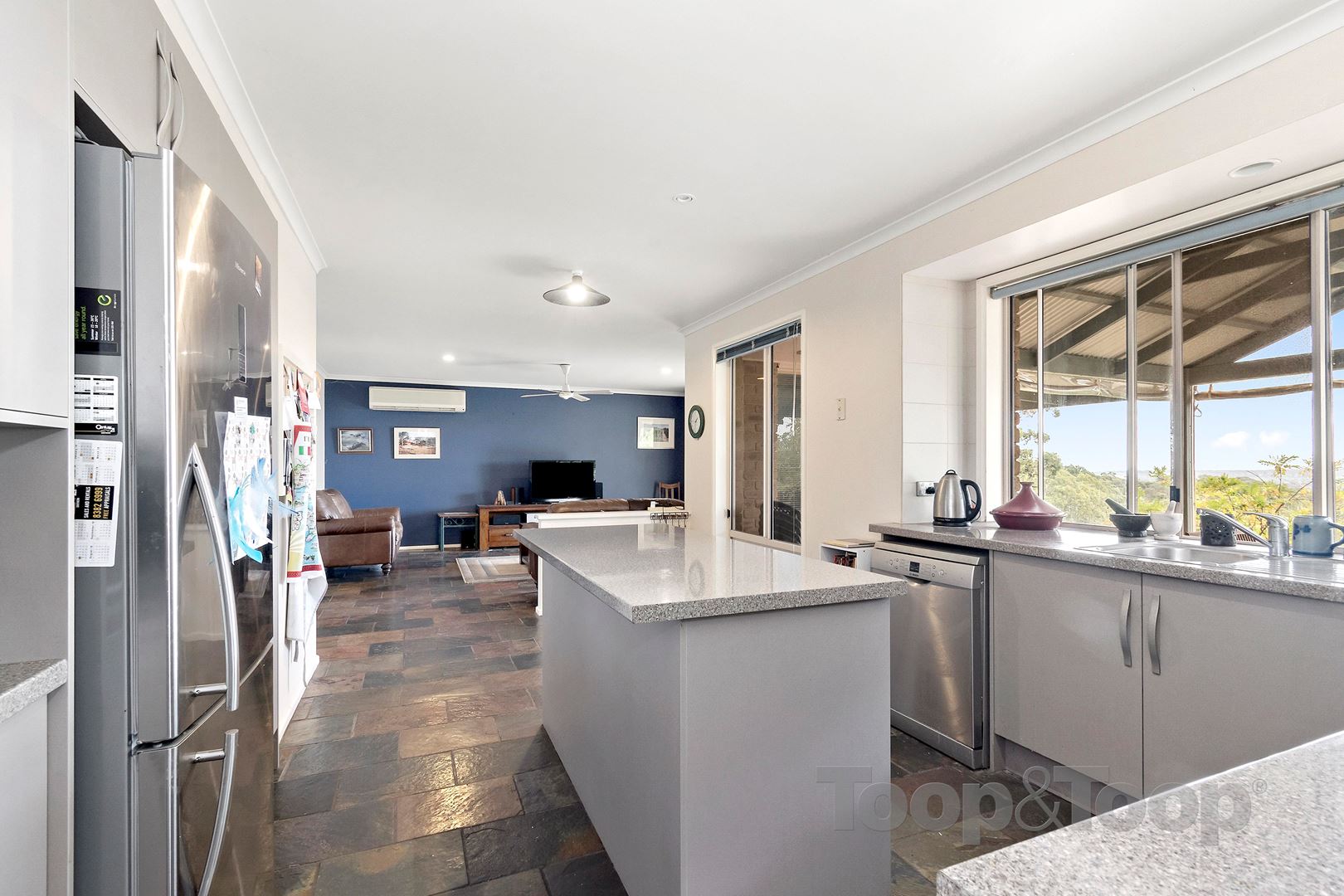 6 Humber Court, Happy Valley SA 5159, Happy Valley - Thumbnail 3