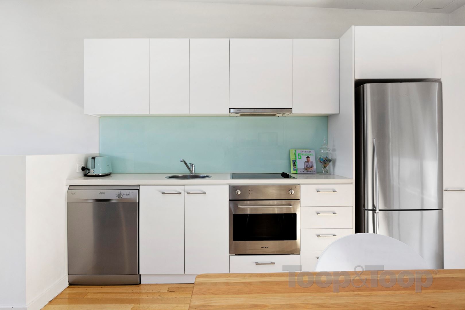 20 / 172 Wakefield Street, Adelaide SA 5000, Adelaide - Thumbnail 3