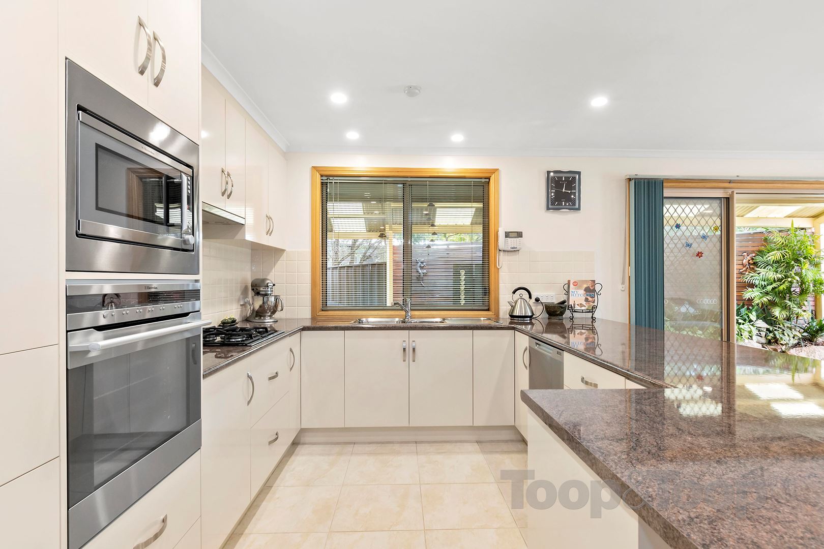 20 Brunswick Terrace, Wynn Vale SA 5127, Wynn Vale - Thumbnail 4