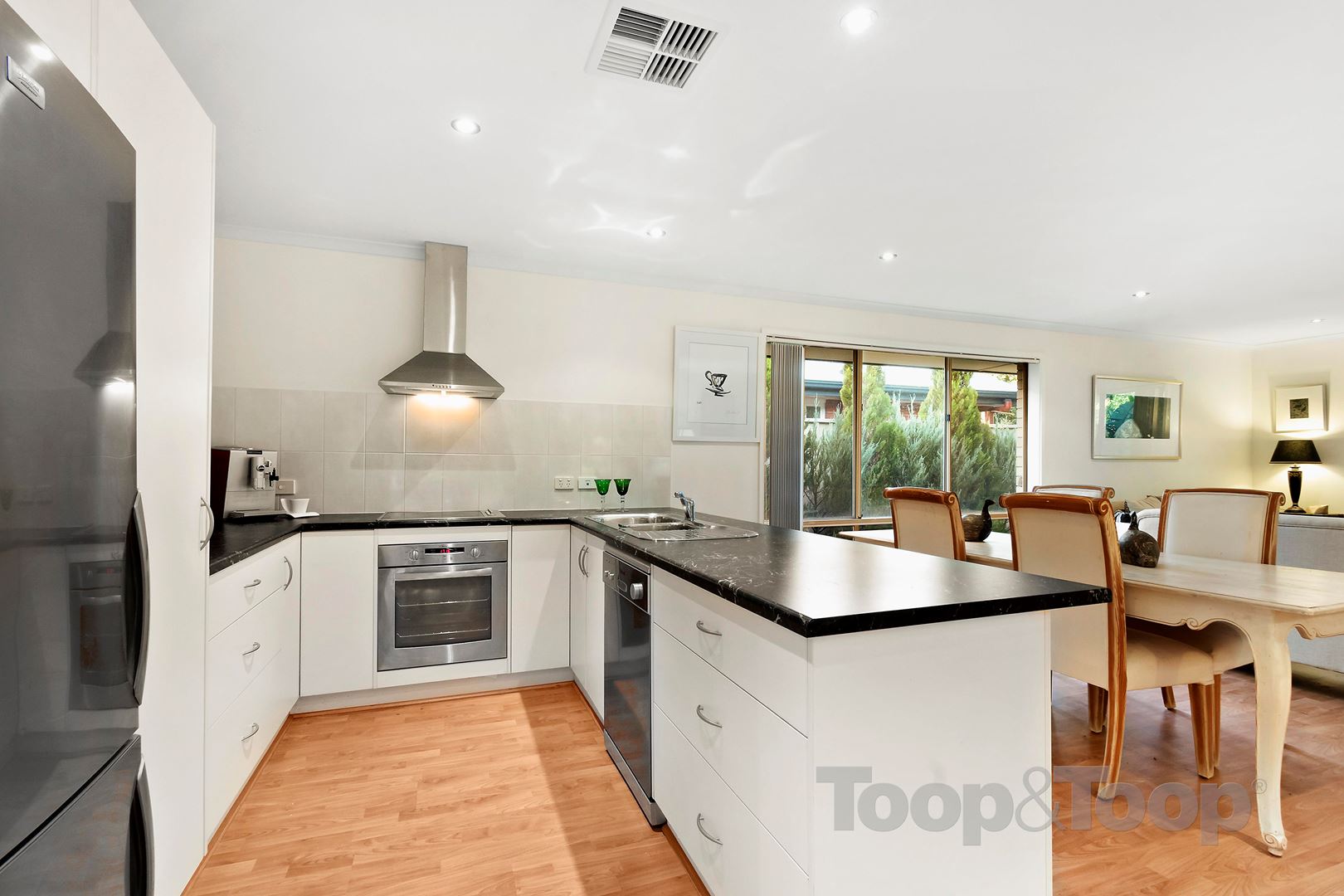 9A Nicolas Baudin Drive, Encounter Bay SA 5211, Encounter Bay - Thumbnail 2