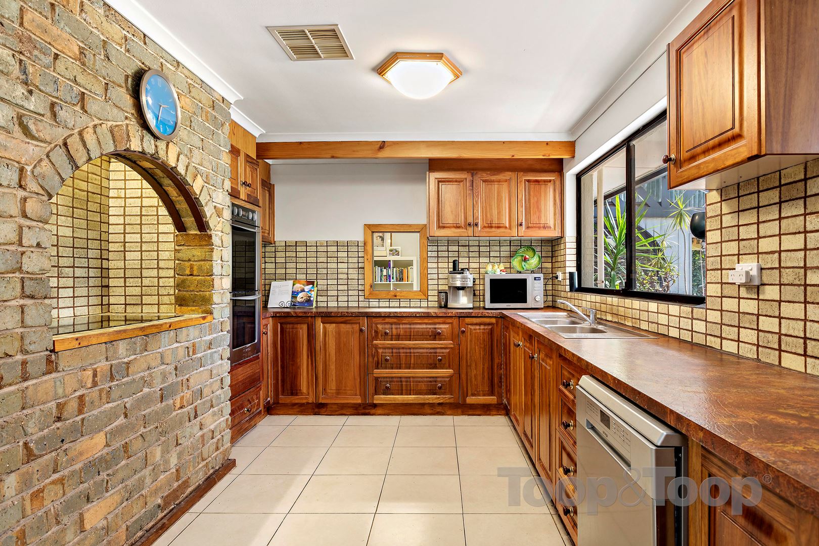20 Wattle Crescent, Tea Tree Gully SA 5091, Tea Tree Gully - Thumbnail 6