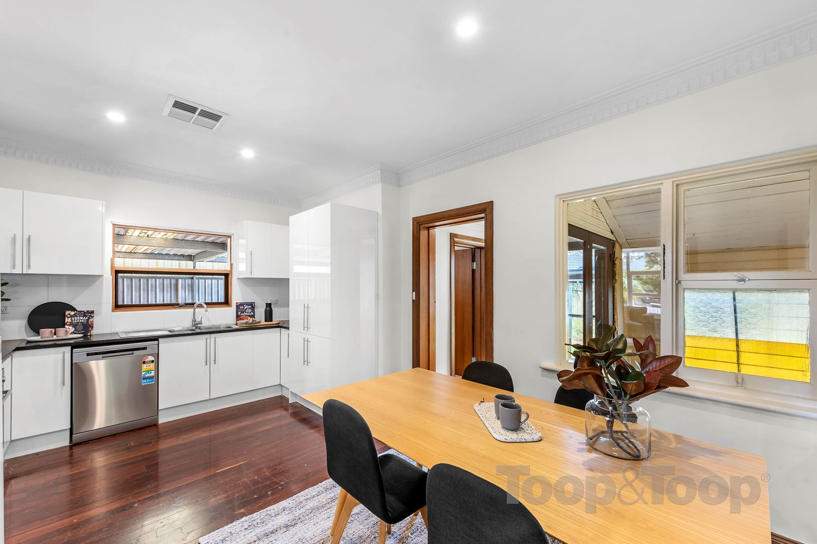 9 Hartman Avenue, Felixstow SA 5070, Felixstow - Thumbnail 5