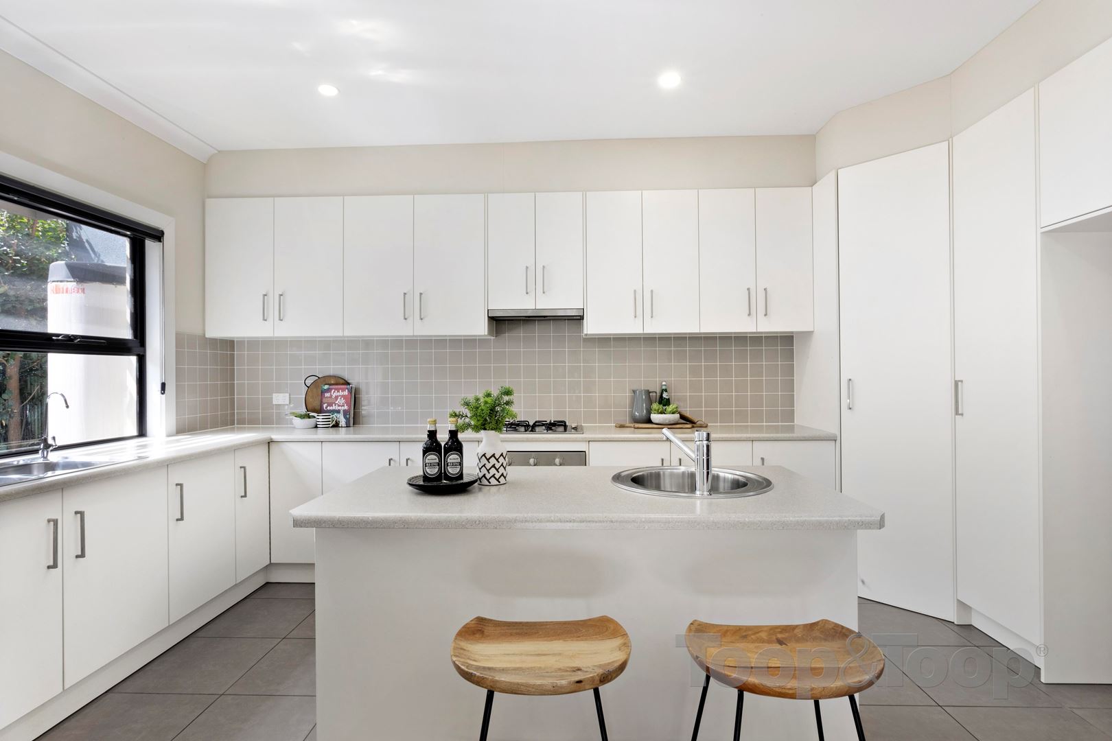71 Elder Drive, Mawson Lakes SA 5095, Mawson Lakes - Thumbnail 2