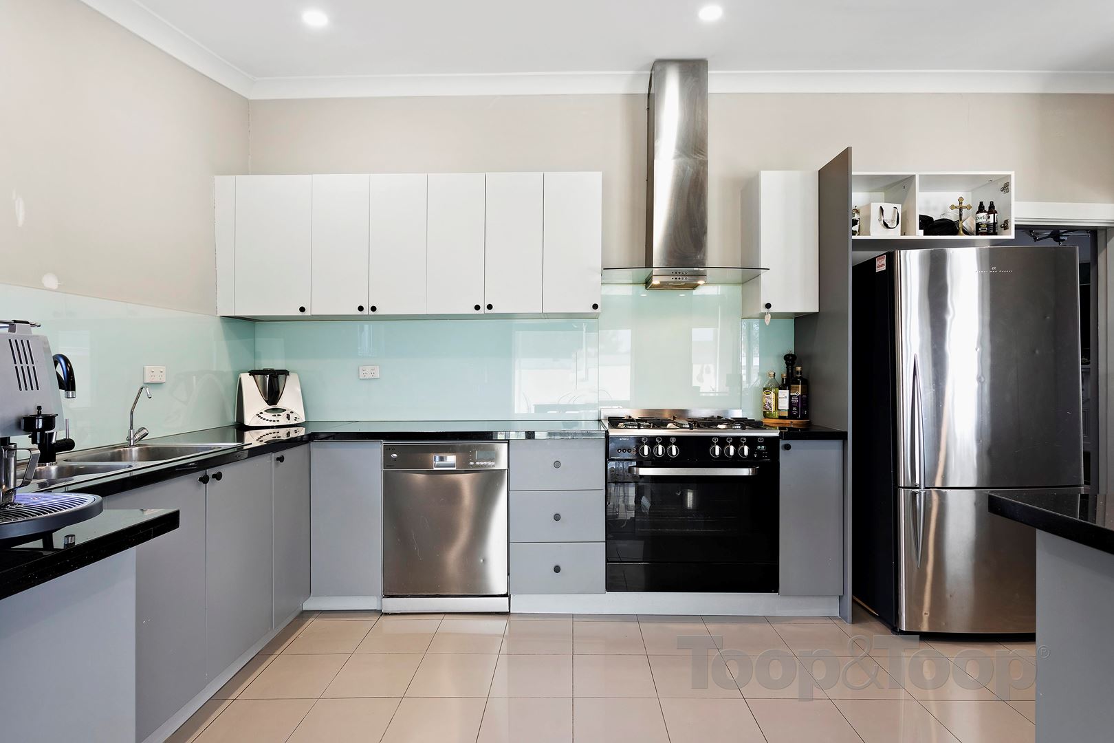 27 Sturt Avenue, Colonel Light Gardens SA 5041, Colonel Light Gardens - Thumbnail 8