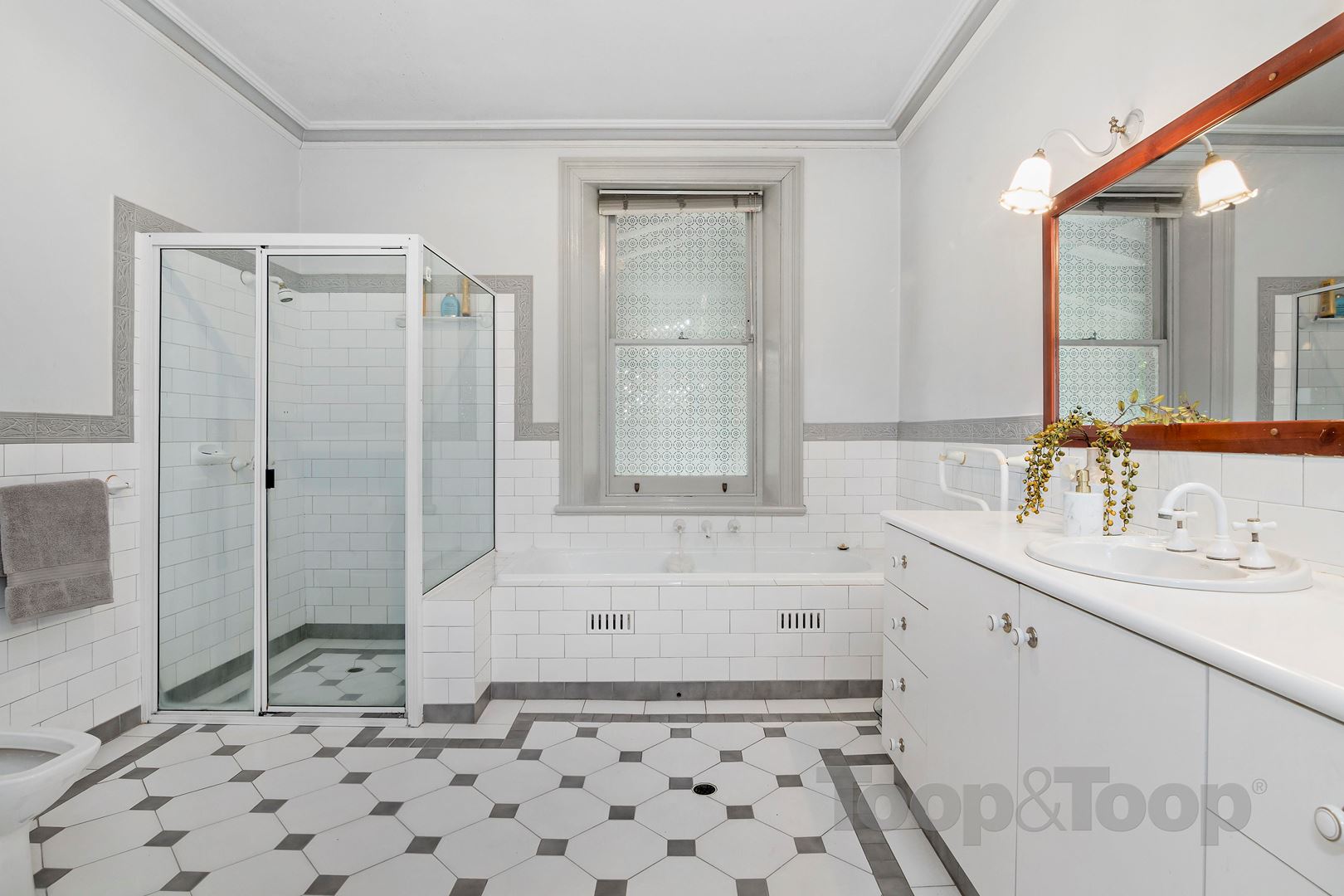 102 Sydenham Road, Norwood SA 5067, Norwood - Thumbnail 7
