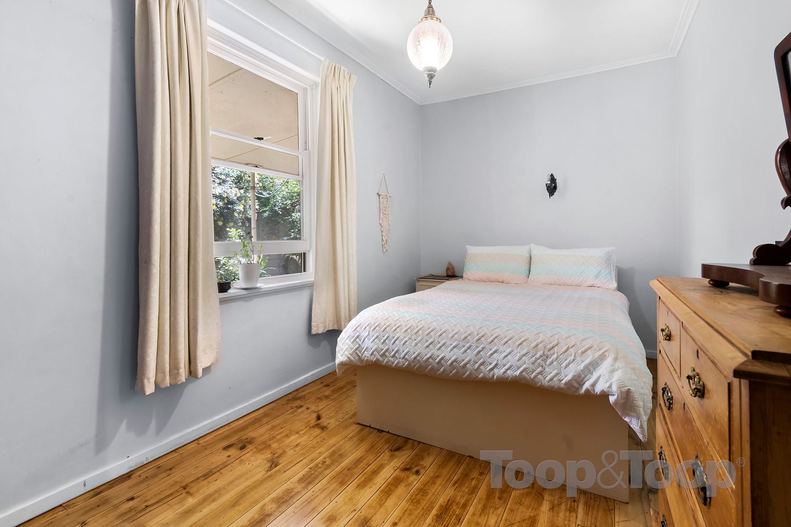 19 Sandison Avenue, Park Holme SA 5043, Park Holme - Thumbnail 5