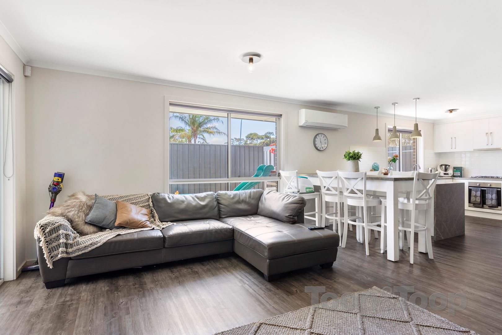 2 Tallara Crescent, Munno Para SA 5115, Munno Para - Thumbnail 2