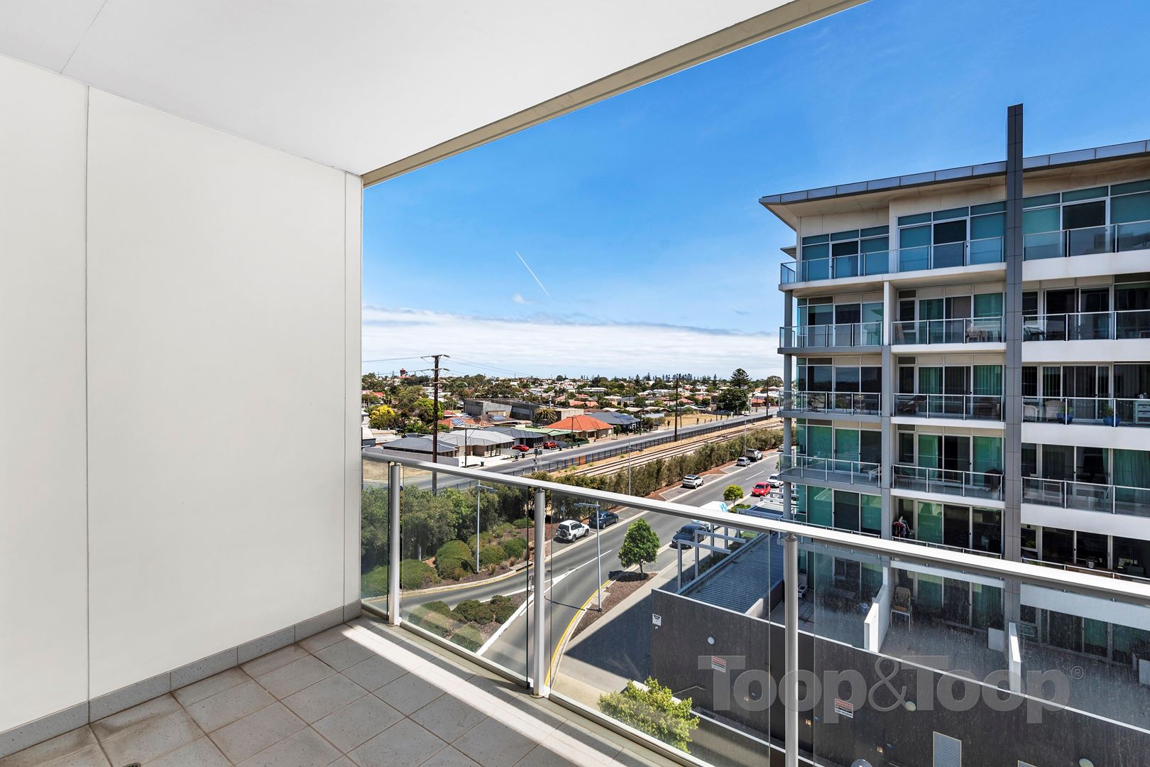 504 / 1-2 Tarni Court, New Port SA 5015, New Port - Thumbnail 7