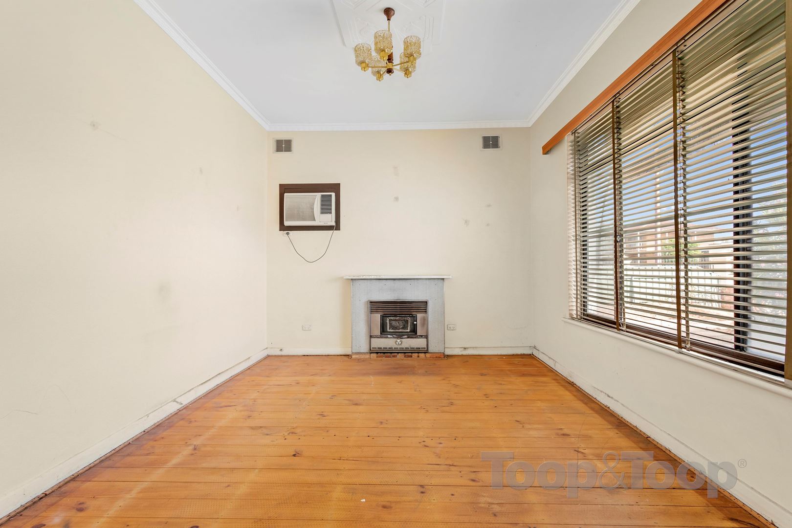 49 Marlborough Street, Henley Beach SA 5022, Henley Beach - Thumbnail 3